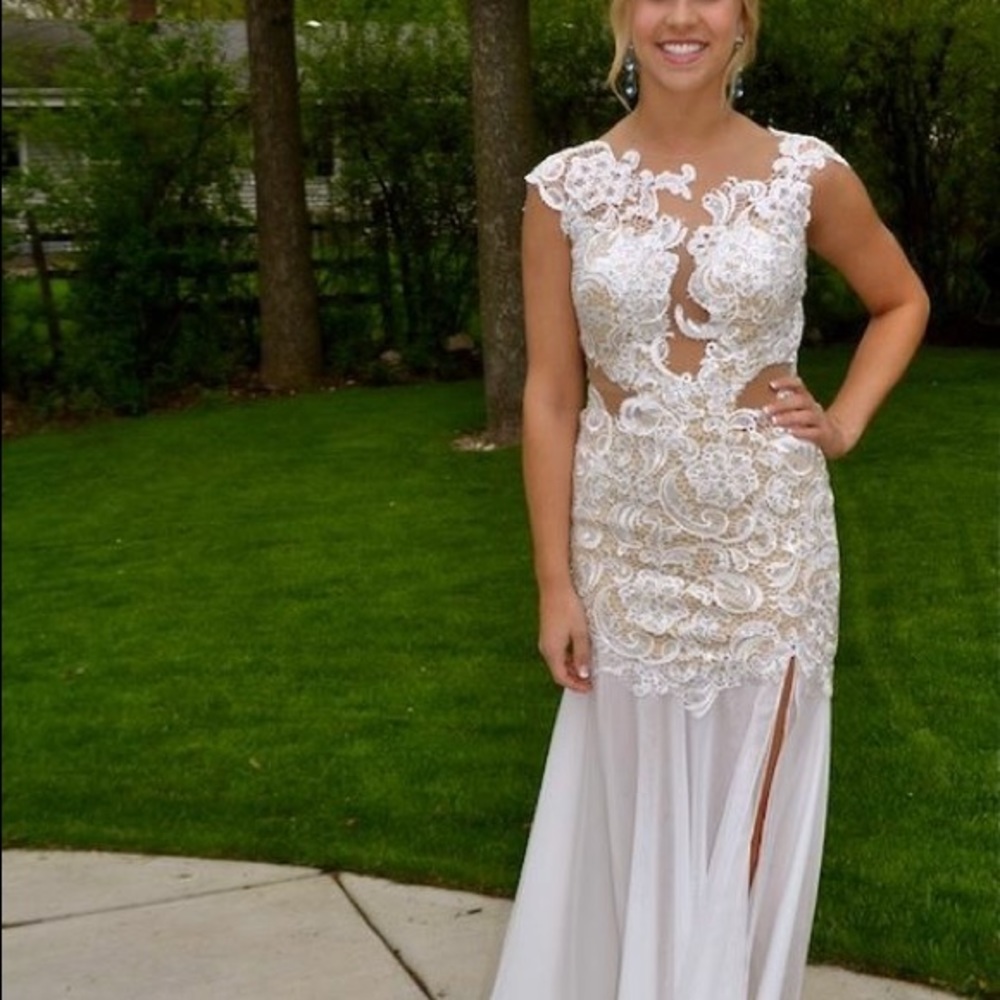 Prom / Evening Gown